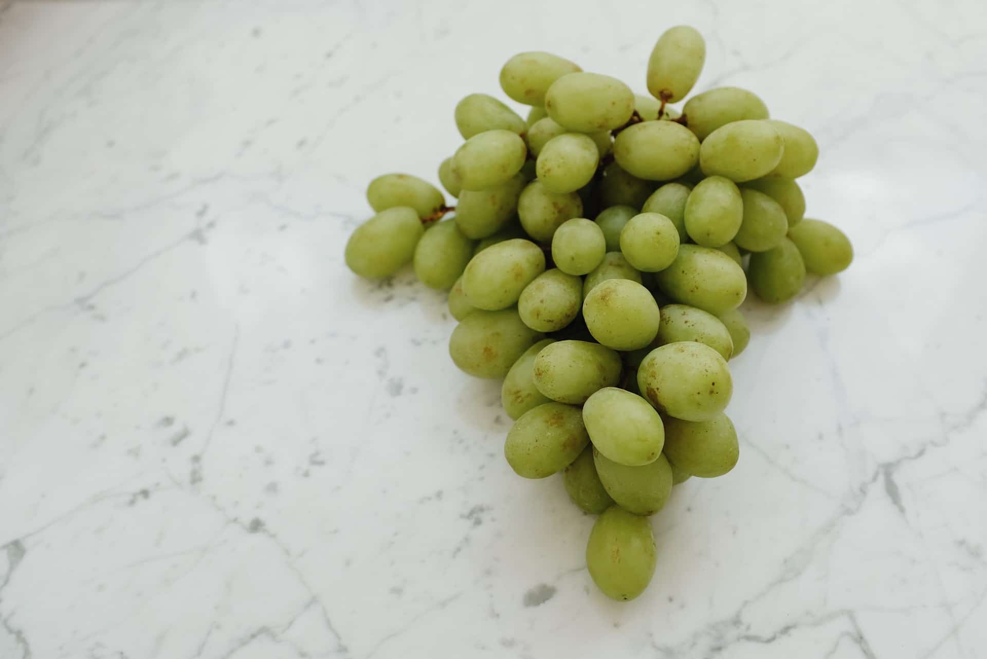 How to Store Grapes