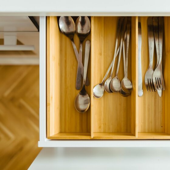 How to Organize Kitchen Drawers for Maximum Efficiency