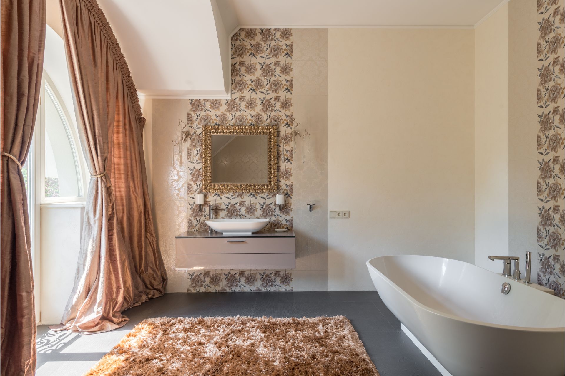 Lavish Bathroom Curtain Ideas to Make You Feel Like Royalty