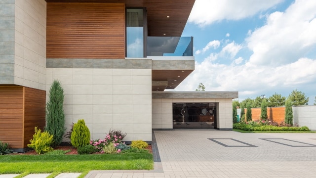 Use Tiles to Create a Modern Driveway