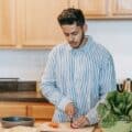 Vegetarian Diet Reduces Risk of Bowel Cancer for Men